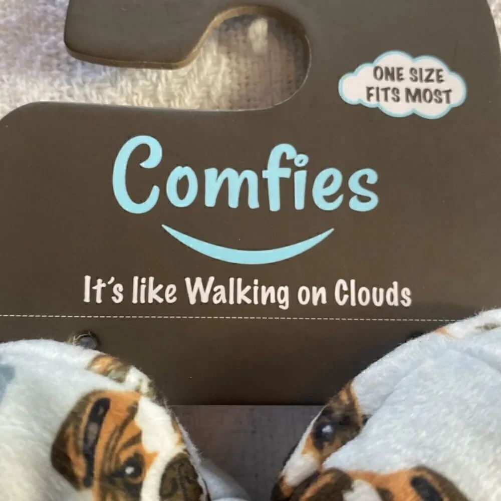 COMFIES Bulldog Super Soft Slippers One Size Fits Most. - Picture 3 of 5